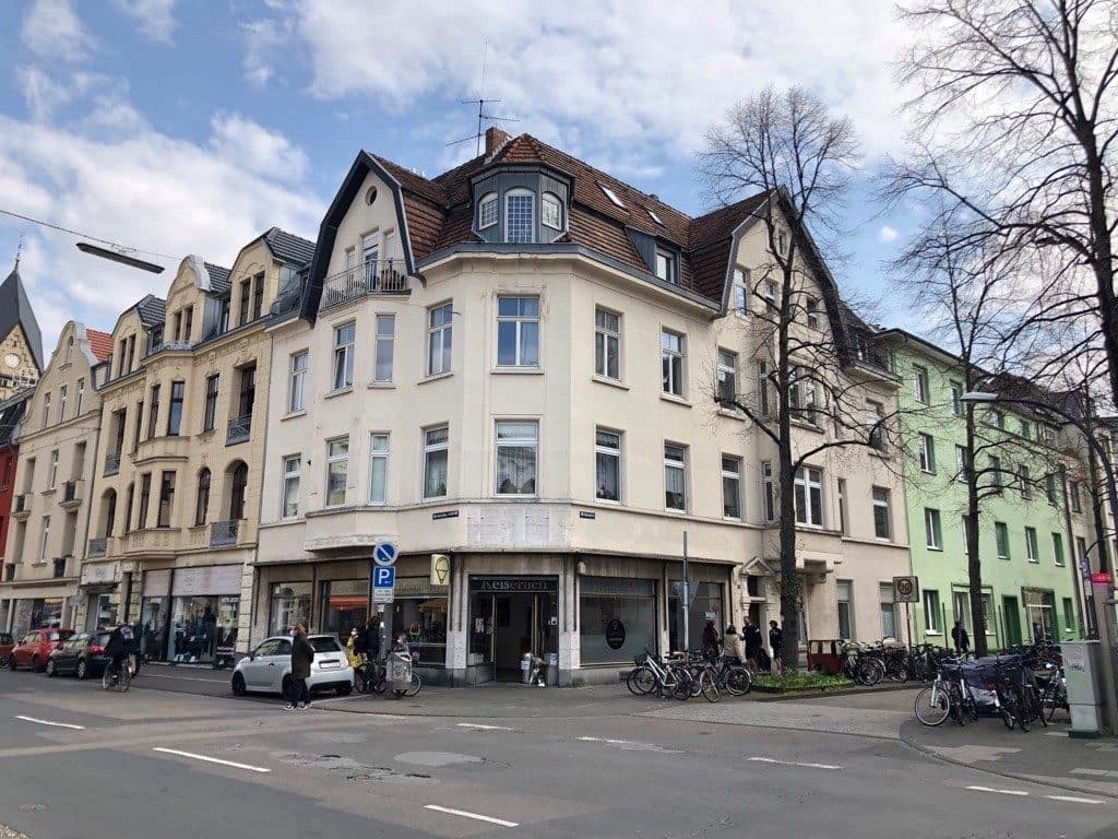Wohn- und Geschäftshaus in Köln-Sülz